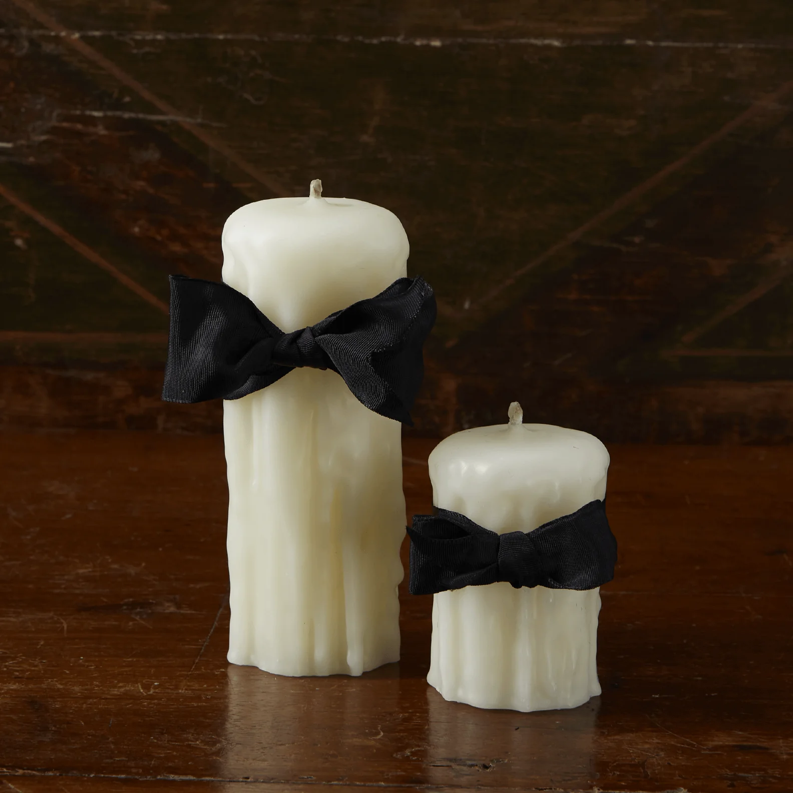 Ivory Beeswax Drip Pillar